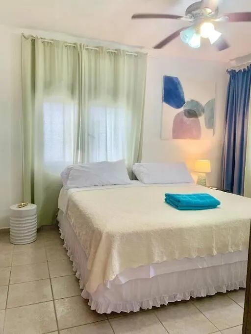 Stanza Mare Ocean View Huge Pool Beach Front Punta Cana